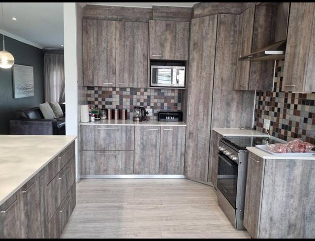 4 BEDROOM HOUSE FOR SALE IN RANDHART